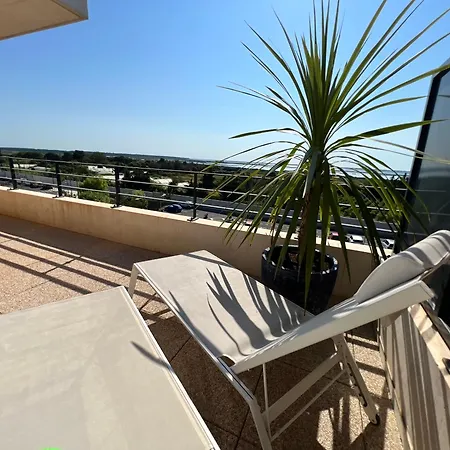 Cocon D'ingril Penthouse Vue شقة